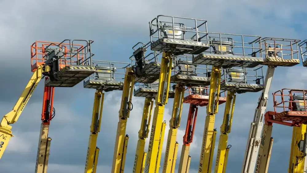 Plataformas Elevatórias